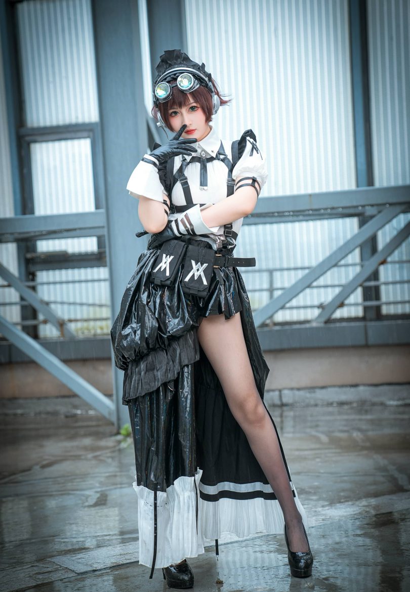 喵喵的喵吖cos女仆 | 喵喵的喵吖_国漫返图·战斗女仆cos作品 [12P-71MB]