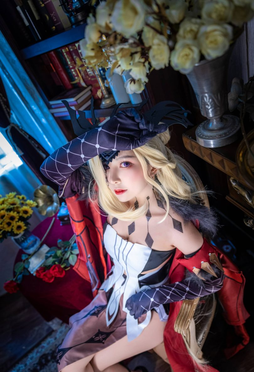 妍子坚不可摧cos La Signora | 妍子坚不可摧_原神·La Signora cos [15P-150MB]