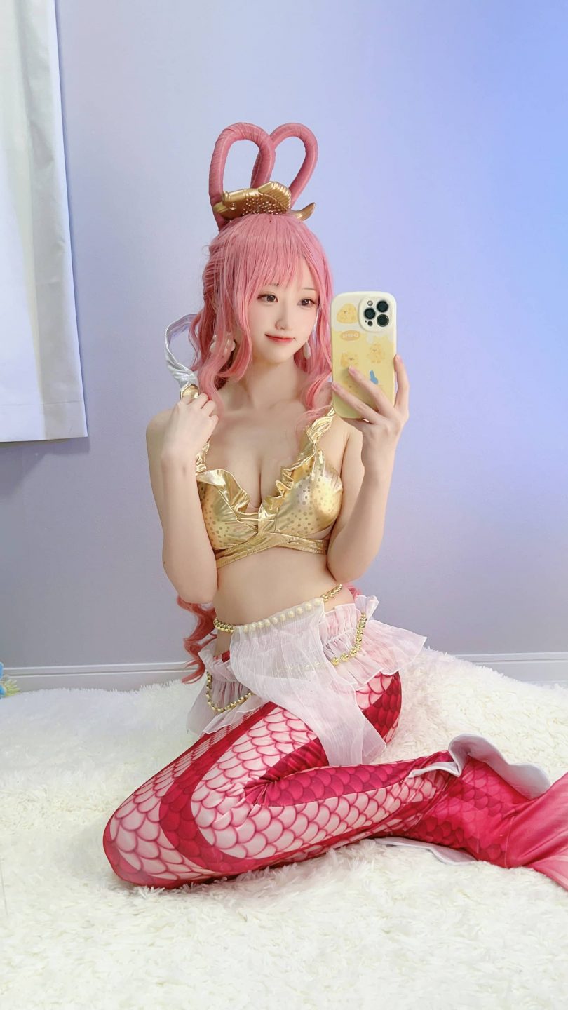 千阳(ちよ)cos白星 | 千阳快起床_航海王·白星cos作品 [11P-77MB]