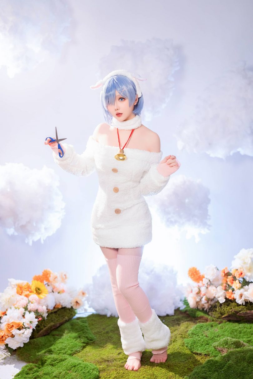 星之迟迟cos蕾姆 | 星之迟迟_Re: zero·蕾姆 绵羊cos作品 [38P-230MB]