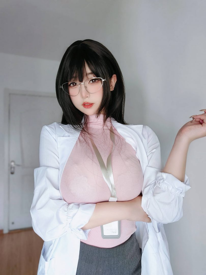 女主K cos保健医师 | 女主K_制服诱惑·保健医师cos作品 [100P-428MB]