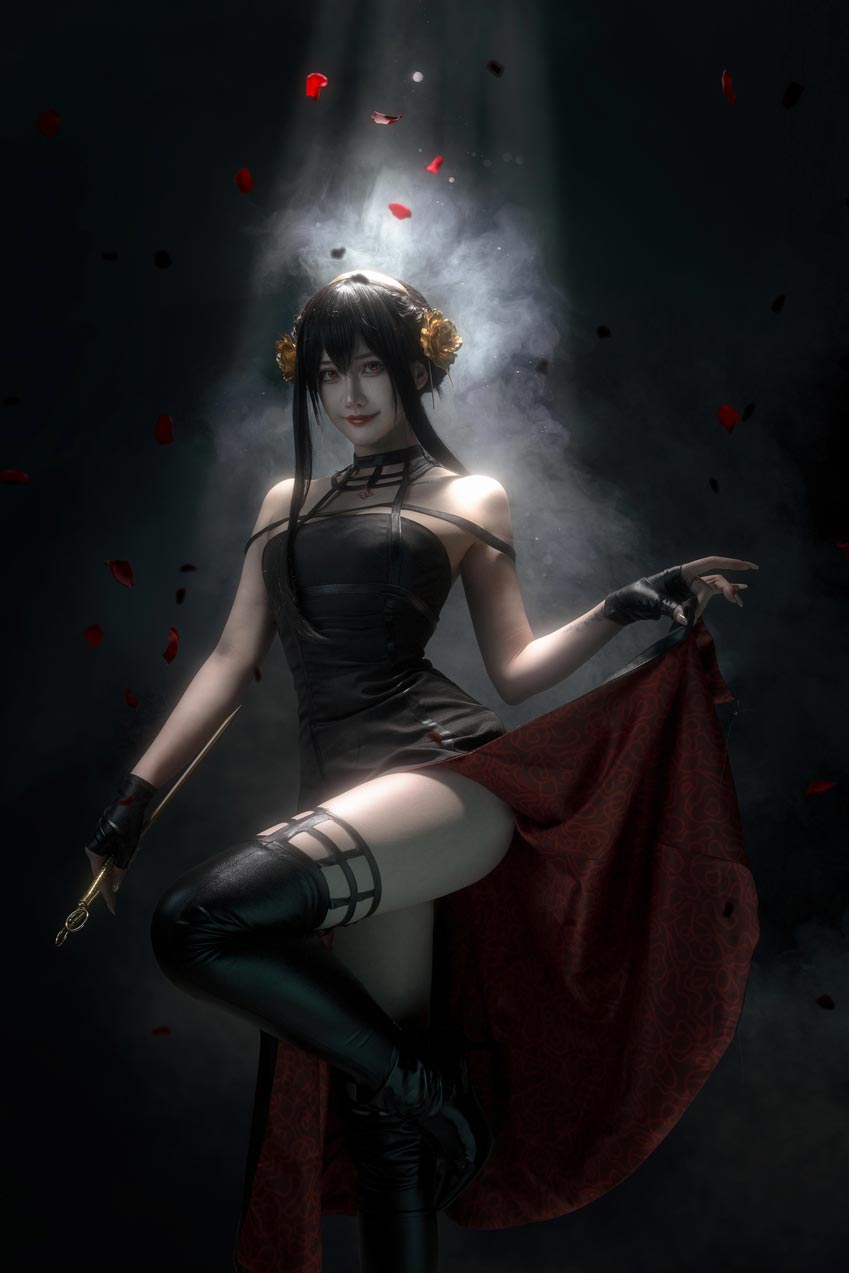 露兒大魔王个人资料介绍及COS作品合集 露兒大魔王个人资料介绍及COS作品合集