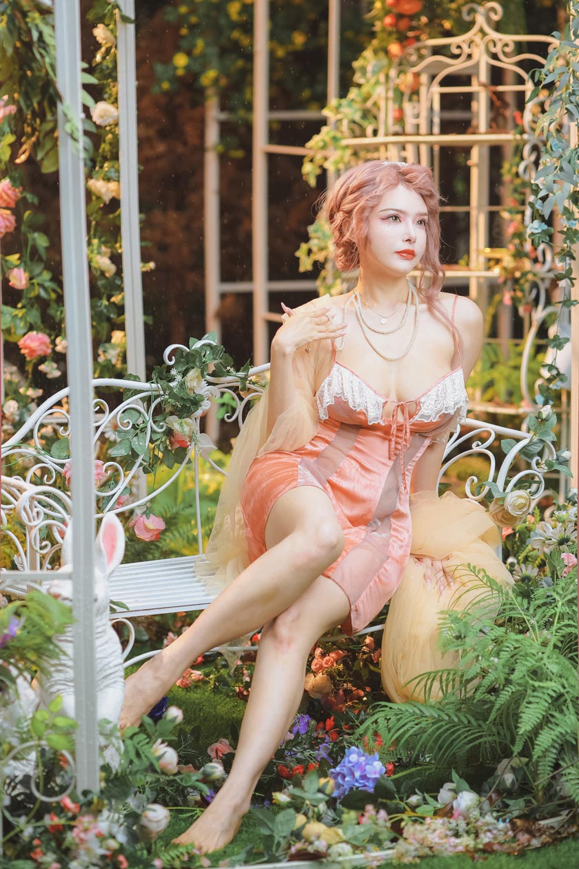 秋和柯基个人资料介绍及COS作品合集