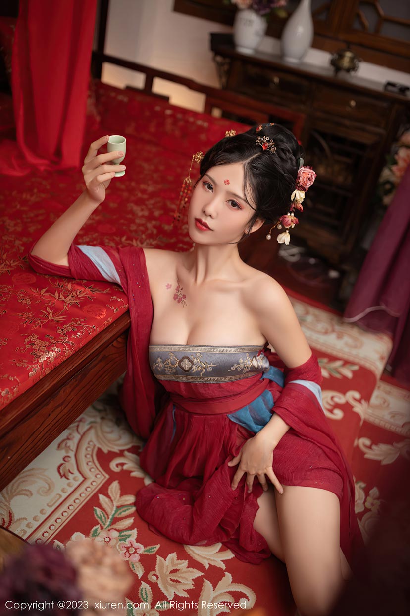 抖娘利世个人资料介绍及COS作品合集