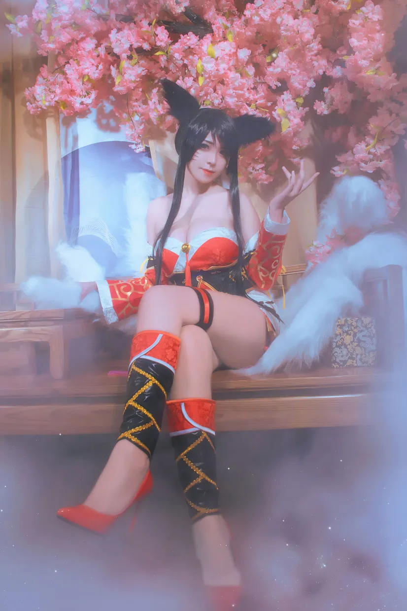 塔塔_Lo1iTa个人资料介绍及COS作品合集