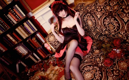 yui金鱼可盐可甜,各种时崎狂三形象完美演绎