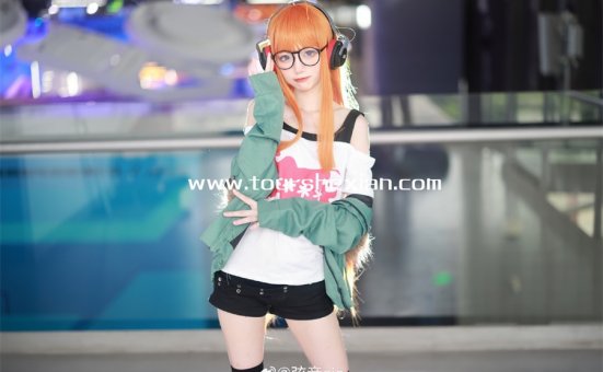 佛系小姐姐弦音sic:一股文艺且甜美的圈内清流