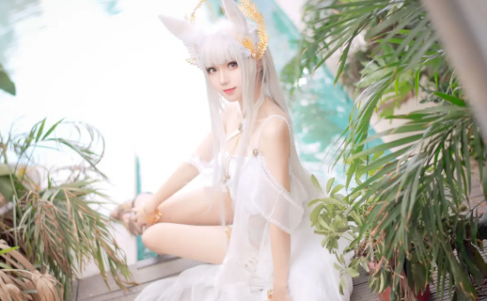花柒Hana《白金cos泳装》精品摄影作品赏析