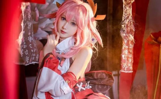 羽生三未COS《八重神子》：唯美绝妙的原神！