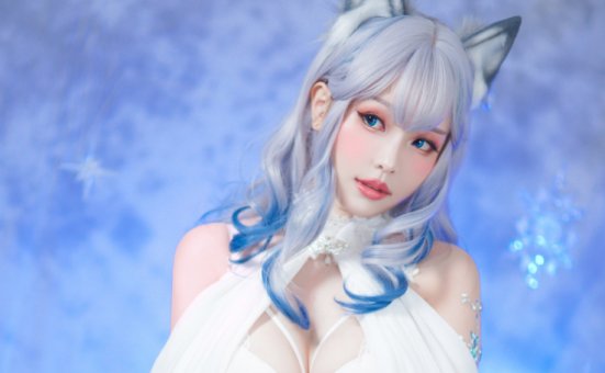 猫耳白丝带：ElyEE子小姐姐的可爱魅力尽显！