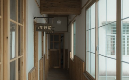 西园寺南歌《与班长的游戏》作品赏析——探索青春校园爱情世界