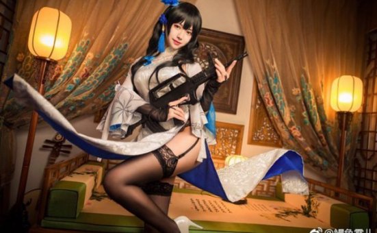 鳗鱼霏儿cos“旗袍版” 95式少女前线 [鳗鱼霏儿cos作品]