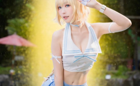 coser@ElyEE子在《命运/冠位指定》中化身温柔可爱的圣女贞德