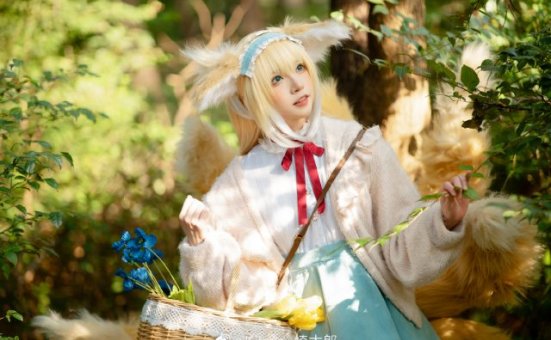 Kitaro_绮太郎cos《明日方舟》铃兰小姐，既可爱又迷人