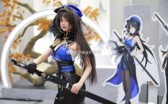 Shika小鹿鹿cos《鸣潮》秧秧，美丽酷帅席卷Comic Market 102