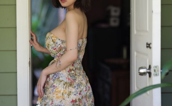 小仓千代w的COS魅力解析:当角色扮演遇上高颜值!