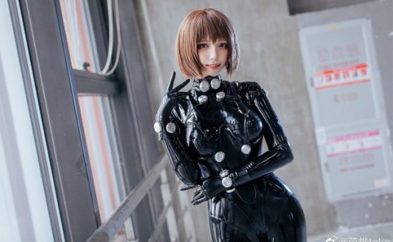 “杀戮都市”魅影再现:coser菌烨tako化身下平玲花大放异彩