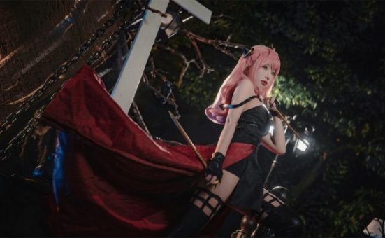 梦幻转身:阿璇学妹重塑“间谍×过家家”阿尼亚的cosplay新姿