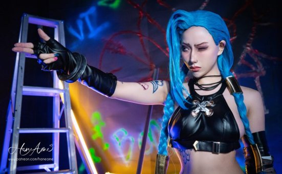 雨波_HaneAme cos金克丝 | 雨波HaneAme_暴走萝莉·金克丝cos作品 [72P-376MB]