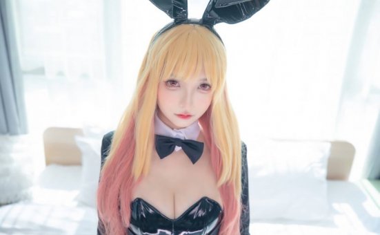 神楽坂真冬cos喜多川海梦 | 神楽坂真冬_喜多川海梦·兔女郎cos作品  [75P-153MB]