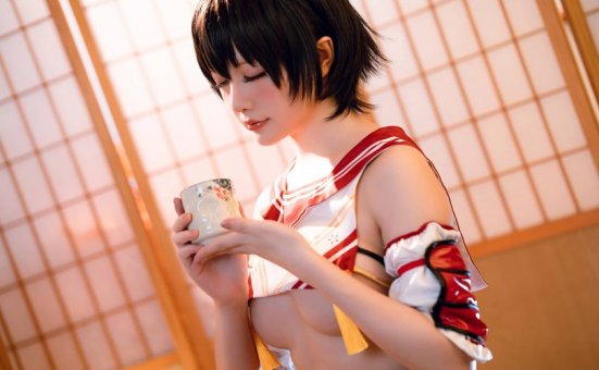 星之迟迟cos春日椿 | 星之迟迟_蔚蓝档案·春日椿cos作品 [43P-164MB]