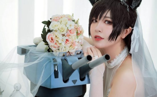 半半子cos愛宕 | 半半子_爱宕花嫁·白花の誓い cos作品 [29P1V-157MB]