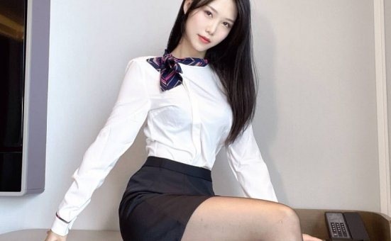 抖娘-利世_制服cos图包 | 抖娘-利世_定制·绳缚空姐cos作品 [40P1V-281MB]