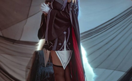 宮本桜cos奥古斯特 | 宮本桜_碧蓝航线·奥古斯特cos作品 [25P-327MB]