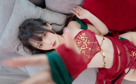 神楽坂真冬_恋恋红尘cos | 神楽坂真冬_恋恋红尘·红色半透cos作品 [75P-268MB]