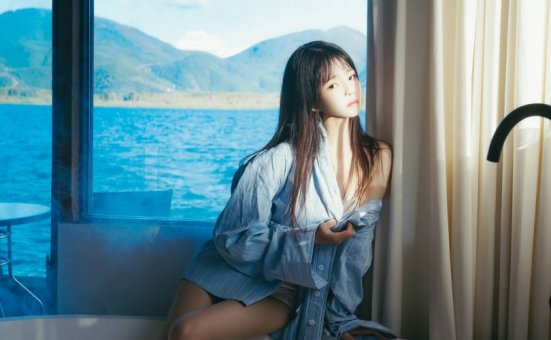 桜桃喵cos_蓝衬衫 | 桜桃喵_浴缸·蓝衬衫cos作品 [44P-1.13GB]