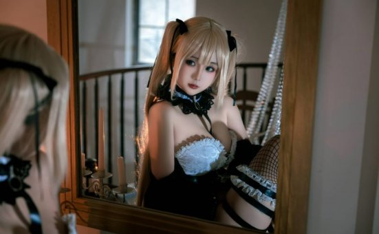 日奈娇cos玛丽萝丝 | 椎名莜(日奈娇)_碧蓝航线·玛丽萝丝cos [15P-354MB]