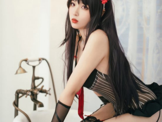 轩萧学姐 – 霞之丘诗羽学姐内衣套